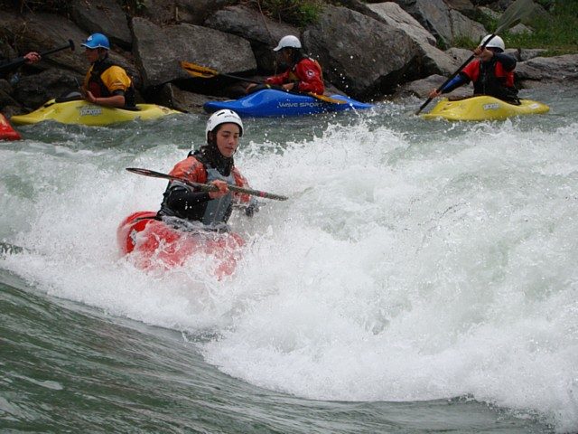 Garazi Iturralde 9ª en el Cto. Europeo de Kayak Freestyle