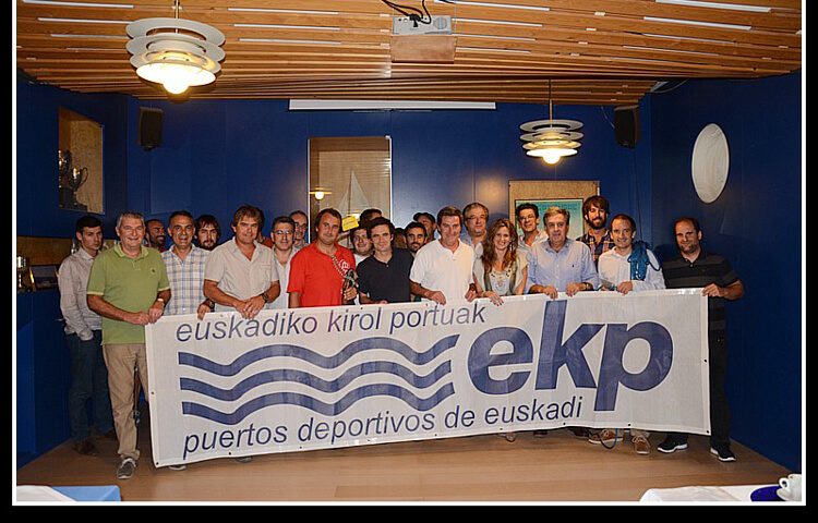 Entrega de premios II Liga EKP Cruceros 2013