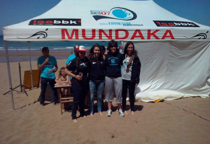 KAYAK-SURF Campeonato Internacional de Mundaka. Campeonato de Euskadi 2014