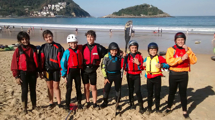 Campeonato Gipuzkoa escolar de kayaksurf. Otoño 2015